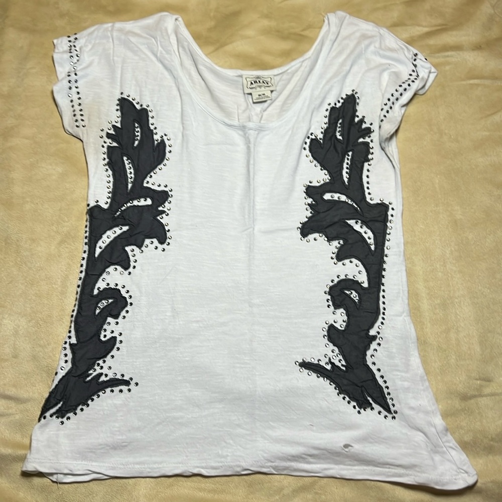 White Ariat shirt
